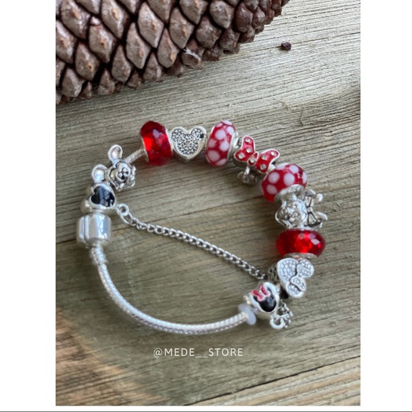 Disney charm Minnie Mouse bracelet metal fashion  collection 2021 jewelry - Picture 5 of 5
